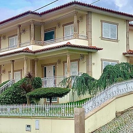 Luxury Guest House Пасуш-де-Феррейра Екстер'єр фото